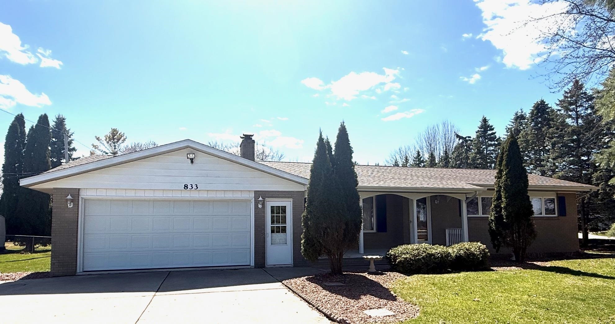 Property Photo: 833 W Borton Road MI 48732