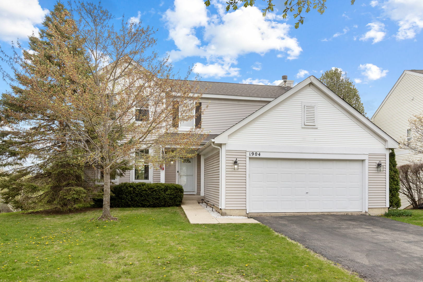 Property Photo: 1904 Heron View Way IL 60073