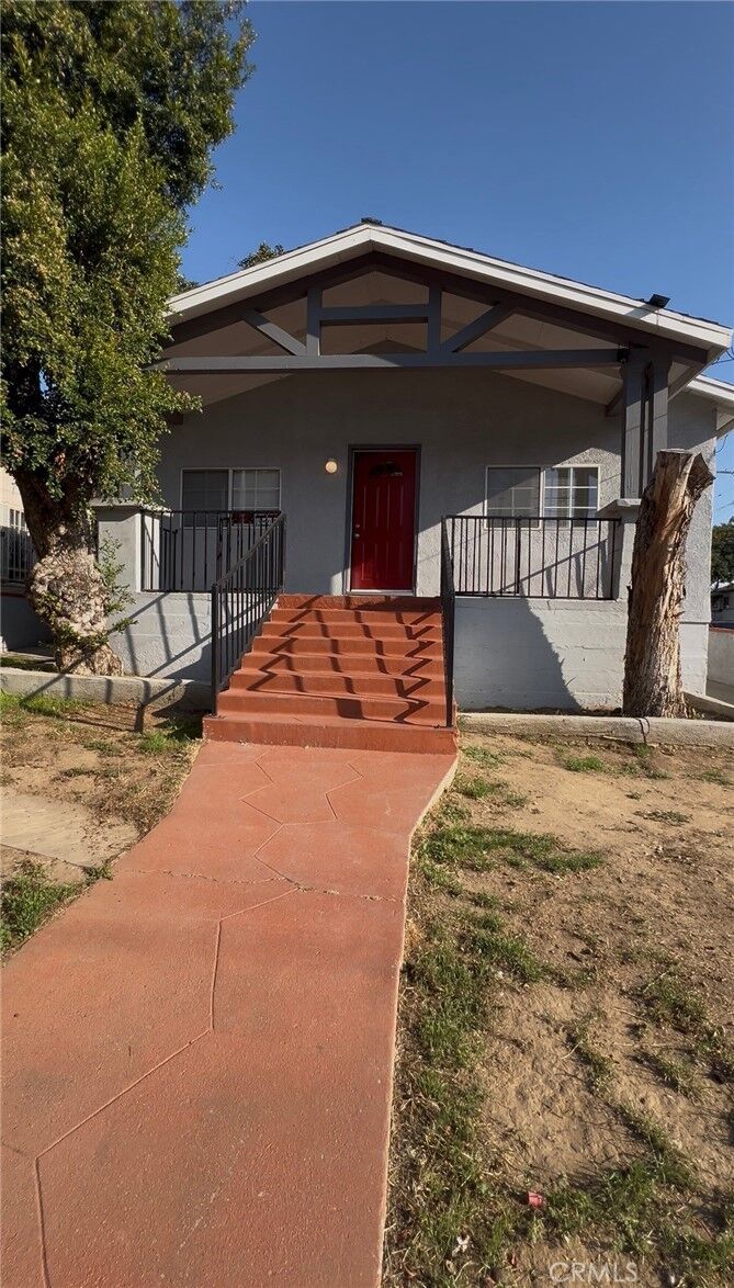 Property Photo:  976 Marietta Street  CA 90023 