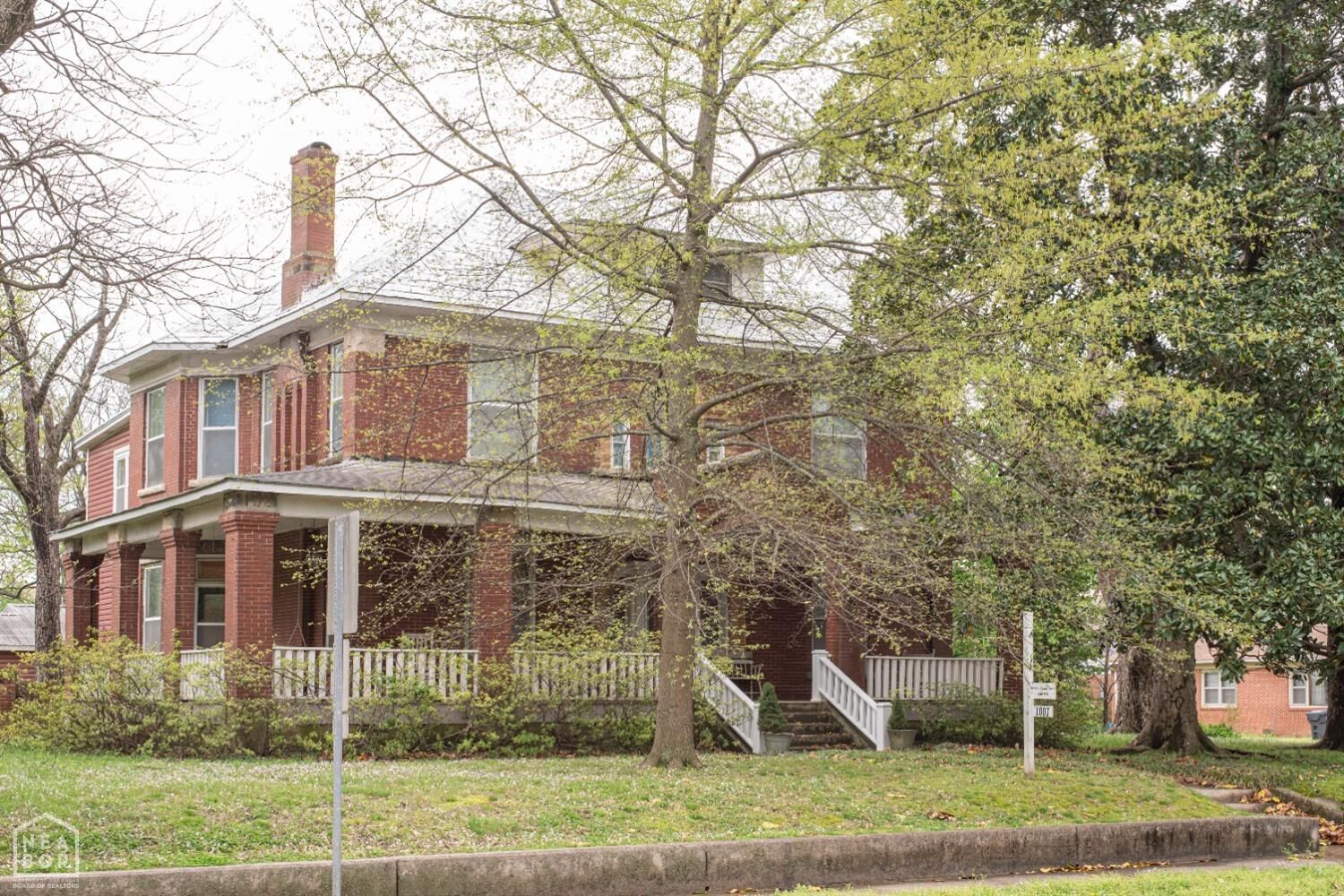 Property Photo: 1007 W Washington Avenue AR 72401