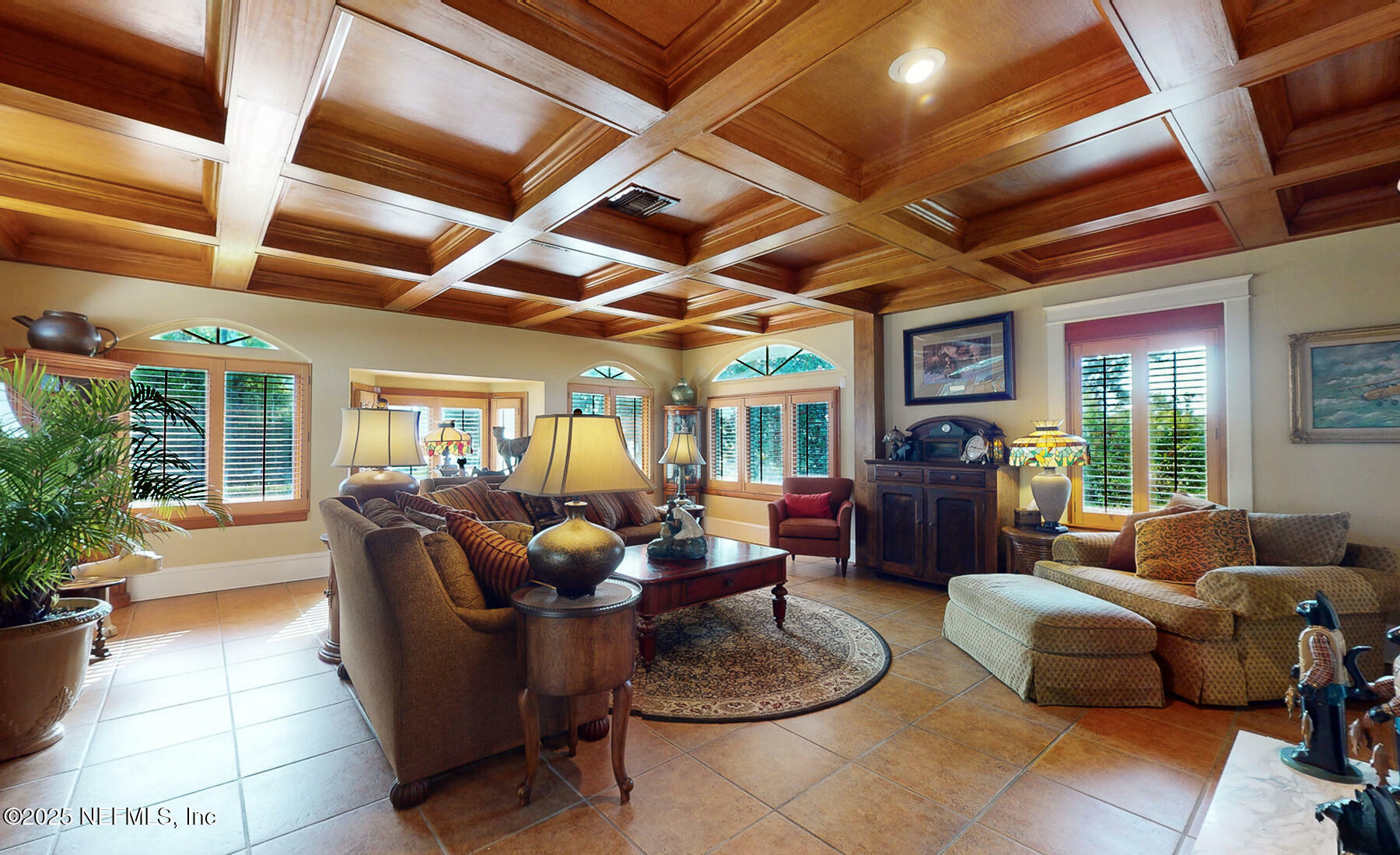 Property Photo: 411 St Johns Avenue FL 32043