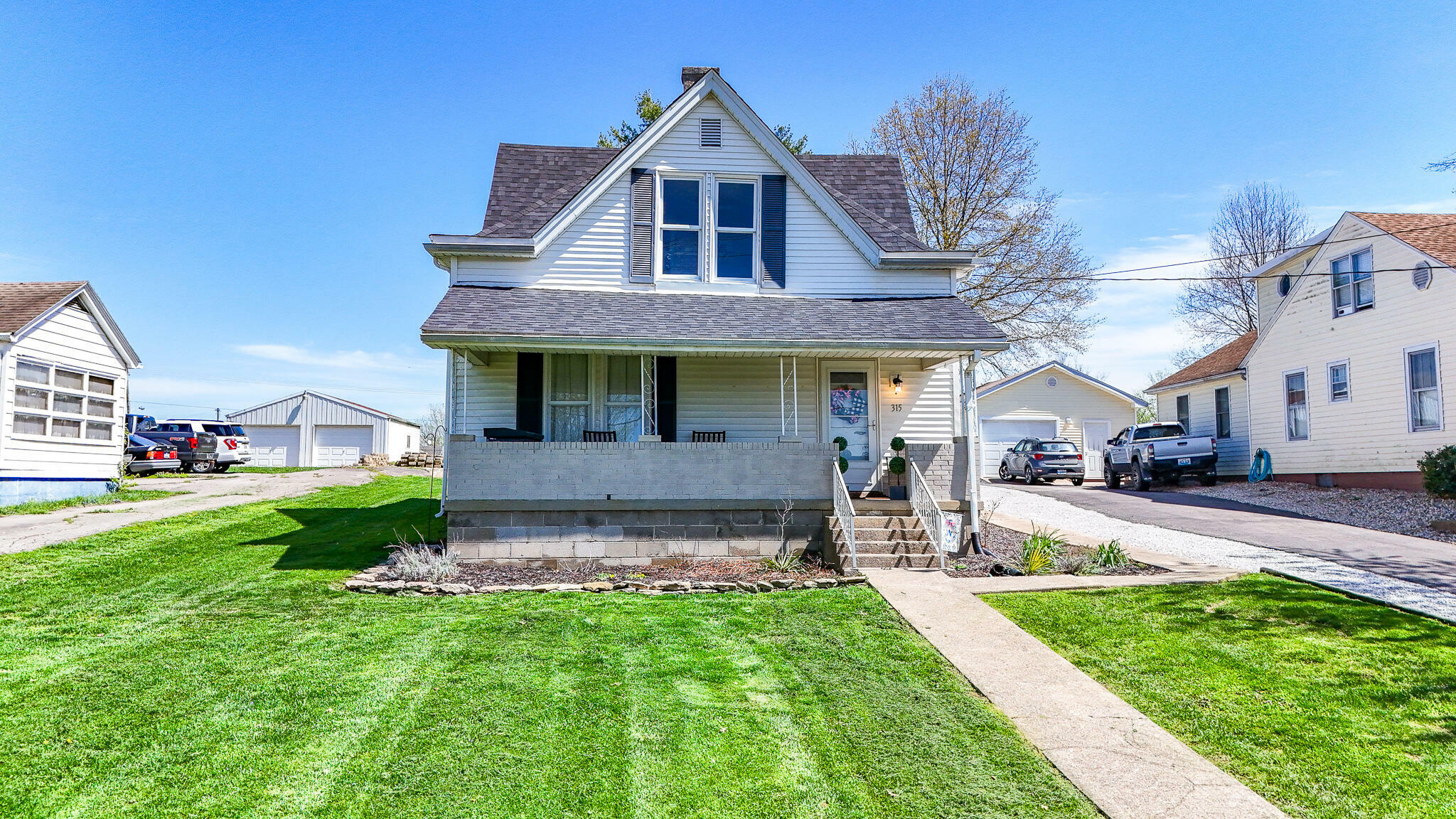 Property Photo: 315 Roland Avenue KY 40359