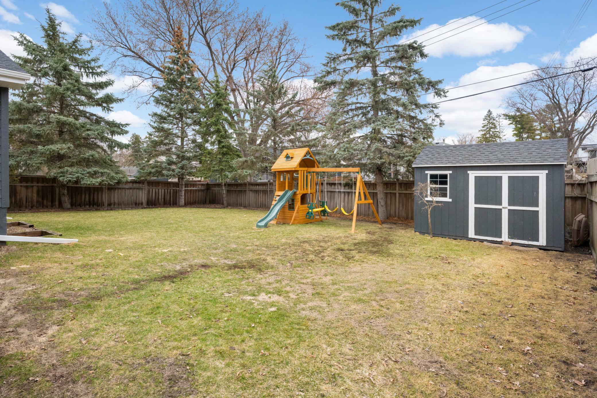 Property Photo: 5721 Fairfax Avenue MN 55424