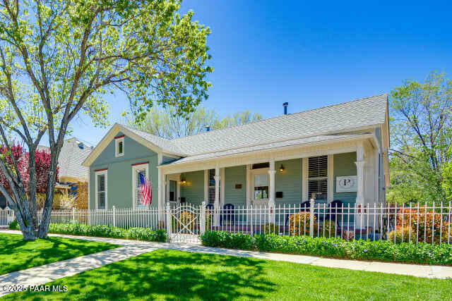 Property Photo: 136 N Pleasant Street AZ 86301