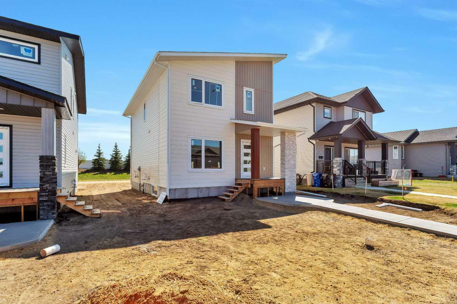Property Photo: 101 Aztec Crescent AB T4M 0M7