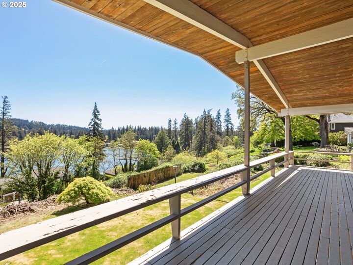 Property Photo:  3730 Upper Dr  OR 97035 