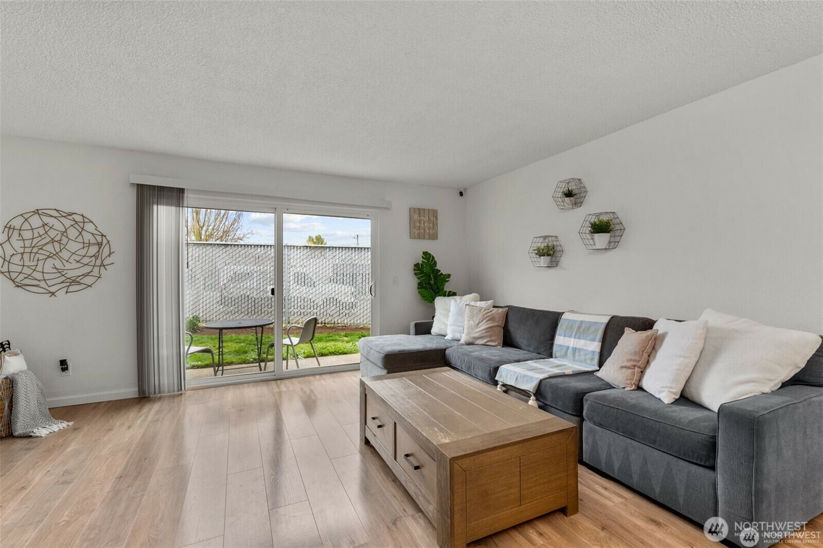 Property Photo: 25446 106th Avenue SE A5 WA 98030