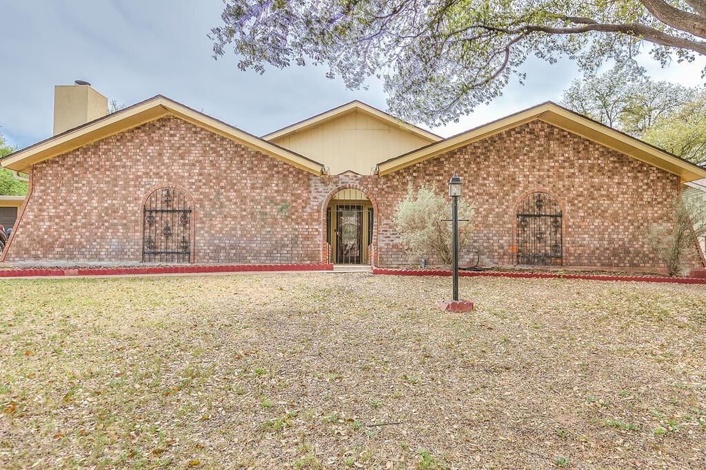 Property Photo:  3109 Lindenwood Dr  TX 76904 
