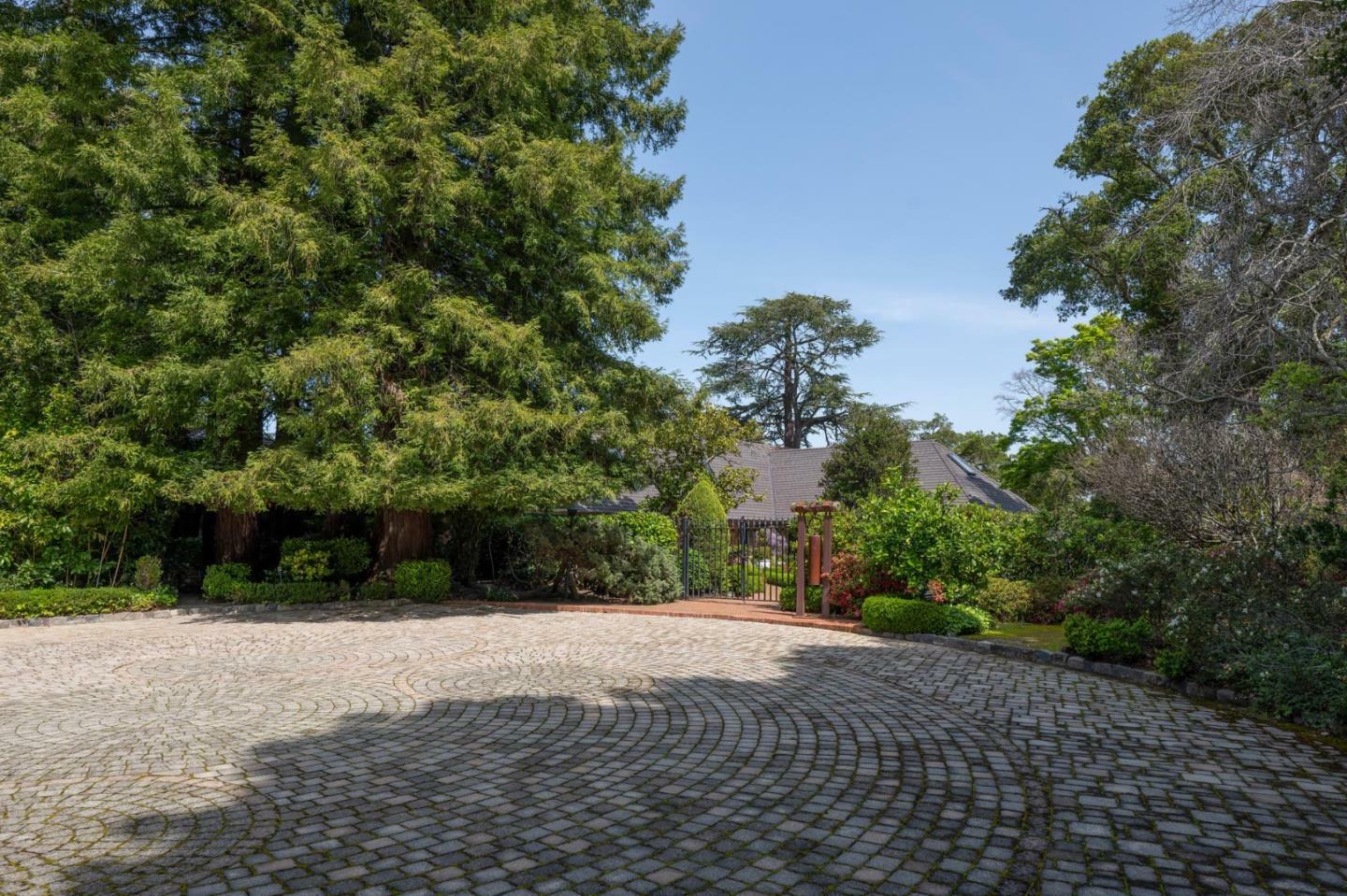 Property Photo: 130 Reservoir Road CA 94010
