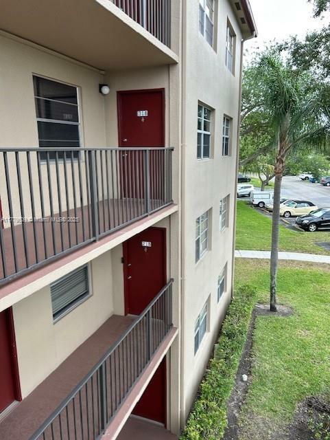 Property Photo: 13455 SW 9th Ct 318J FL 33027