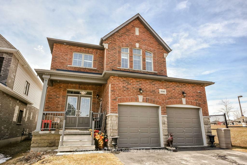 3040 Orion Boulevard  Orillia ON L3V 6H2 photo