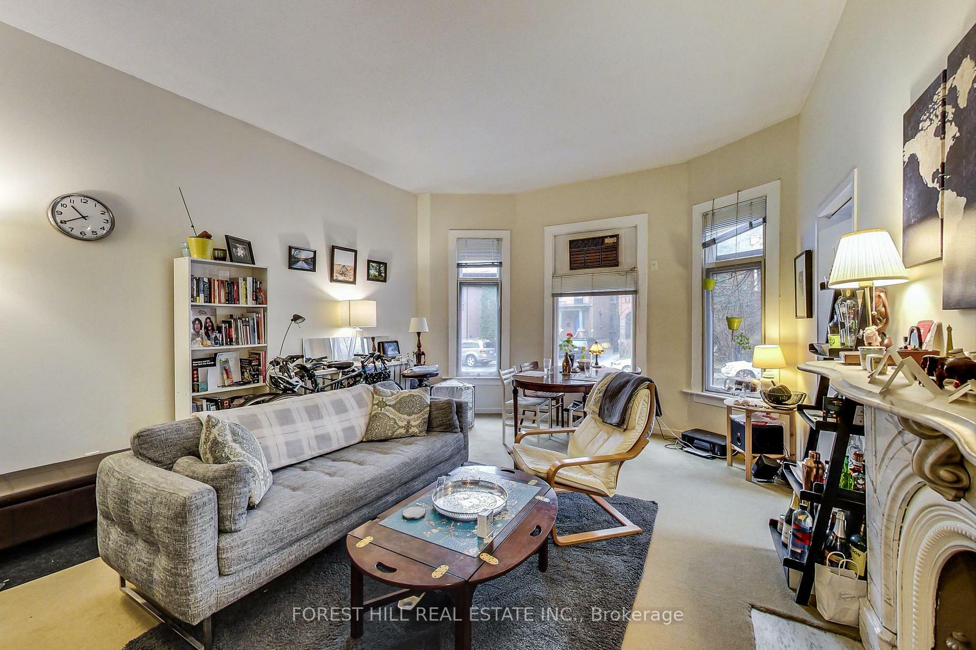 Property Photo: 72 Walmer Road ON M5R 2X7