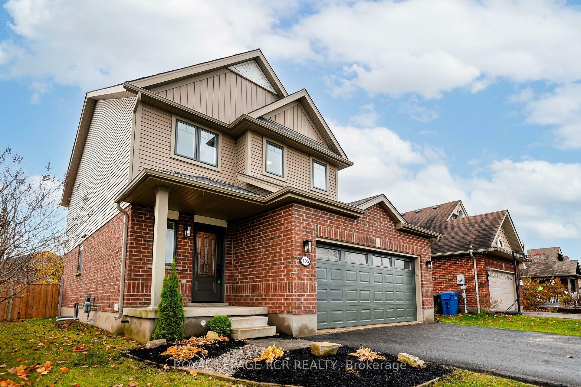 Property Photo: 195 Sheffield Street ON N0C 1B0