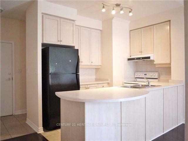 Photo de la propriété: 8 Rean Drive Gv216 ON M2K 3B9