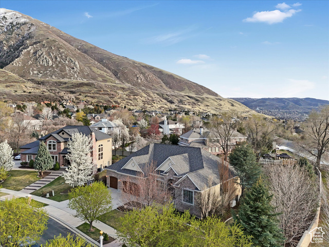Property Photo: 2026 E Tivoli Hills Ct UT 84020