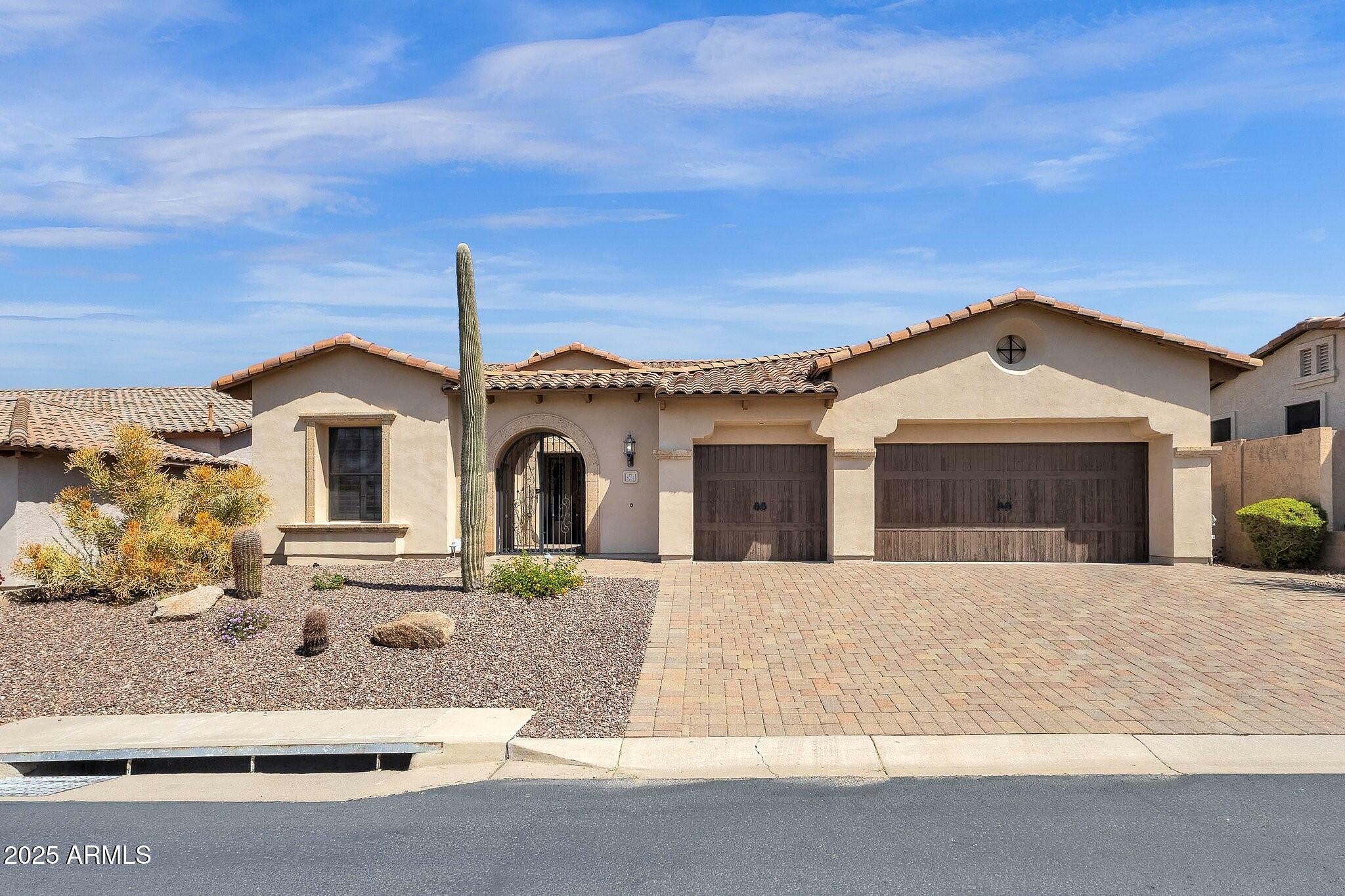 8034 E Sugarloaf Circle  Mesa AZ 85207 photo