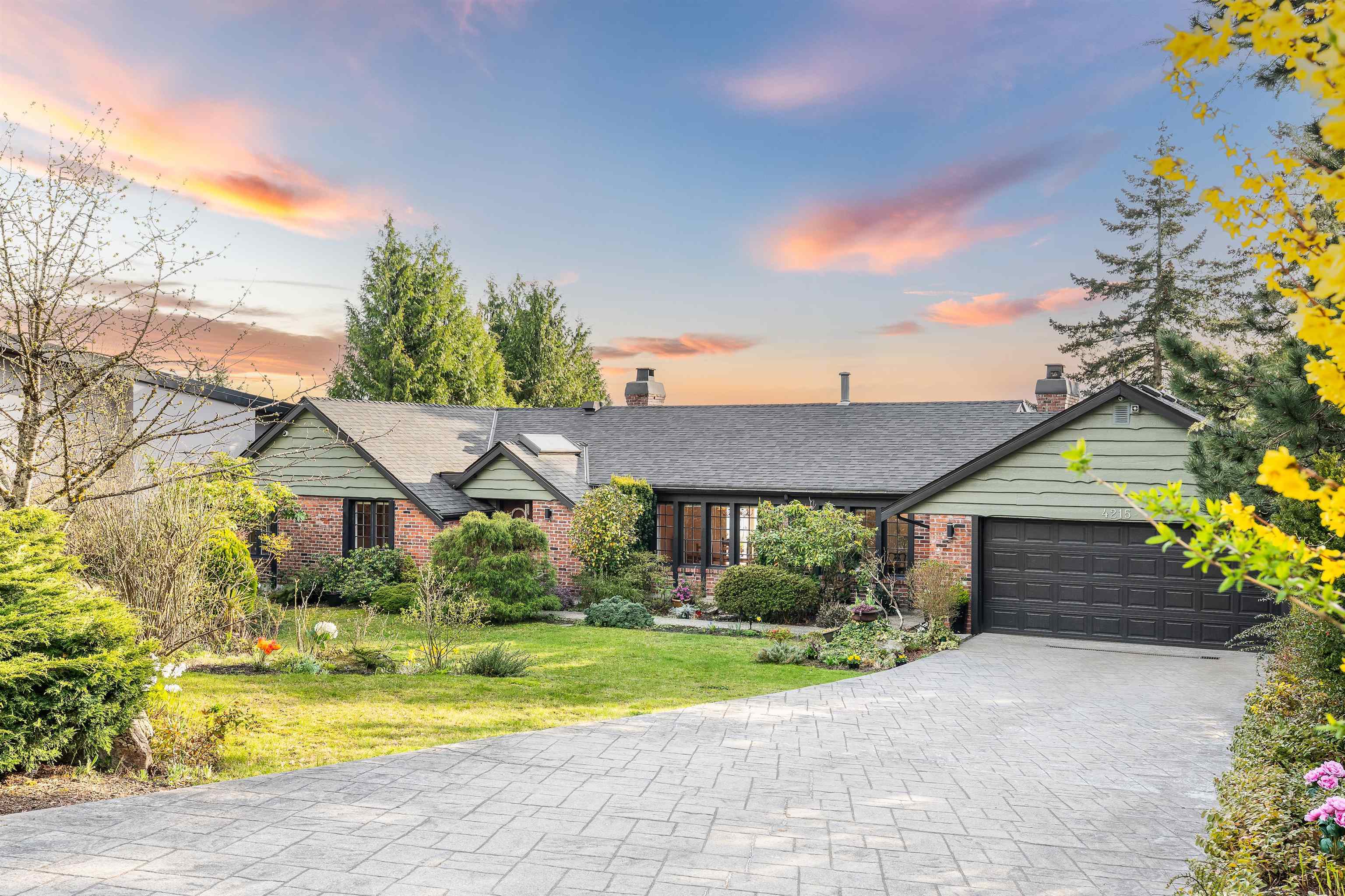 Property Photo: 4215 Rockridge Road BC V7W 1A3