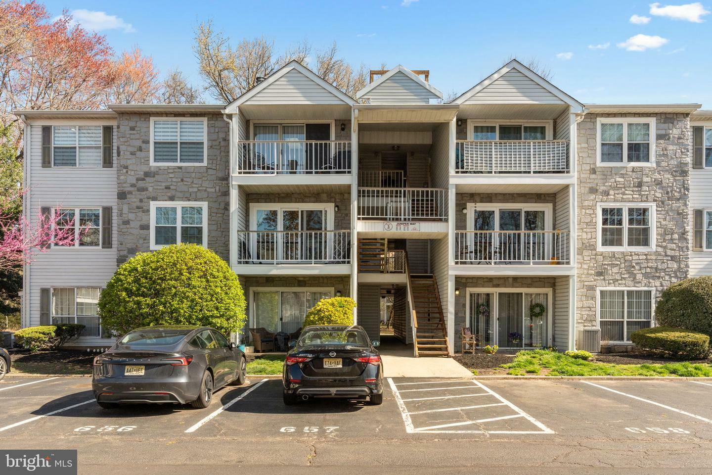 Property Photo: 22 Juniper Way NJ 08619