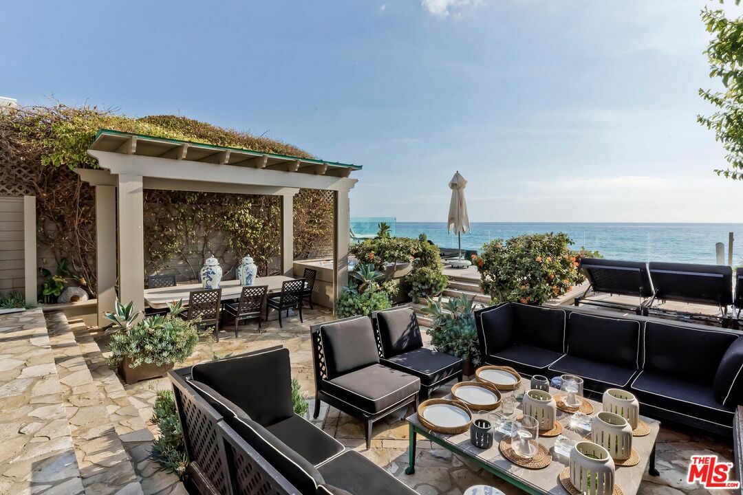 Property Photo: 23618 Malibu Colony Rd CA 90265