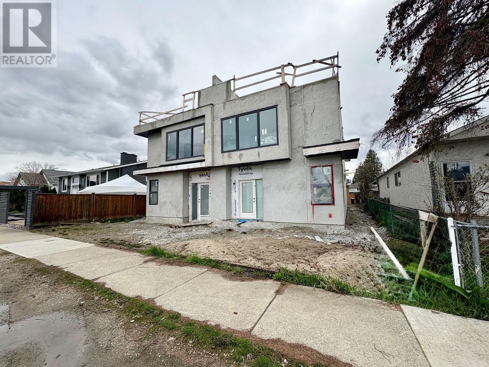 Photo de la propriété: 943 Fuller Avenue 1-4 BC V1Y 6X5