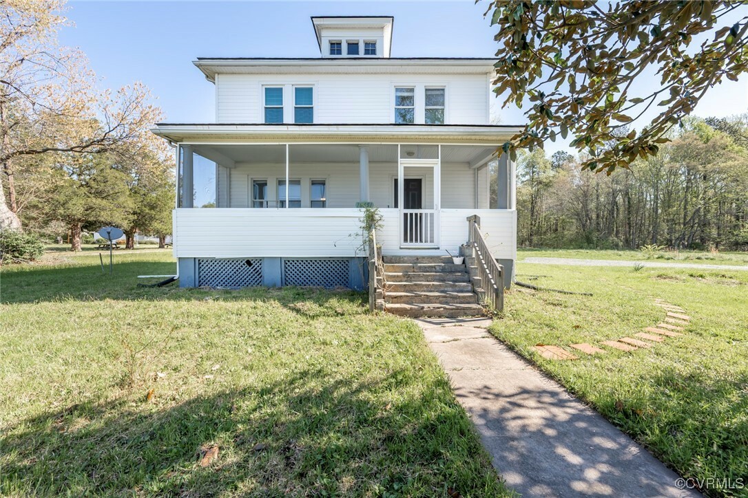 Property Photo: 18651 King William Road VA 23086