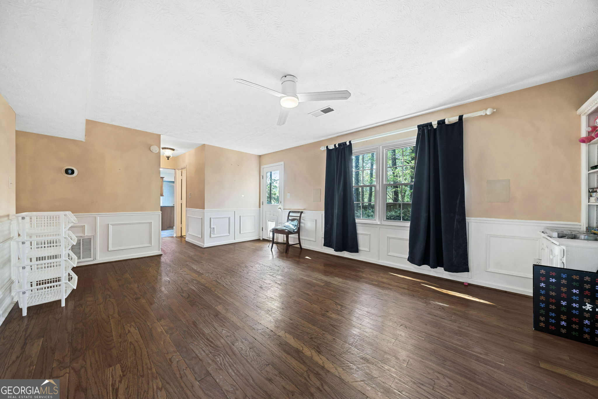 Property Photo: 985 Lake Haven Court GA 30076