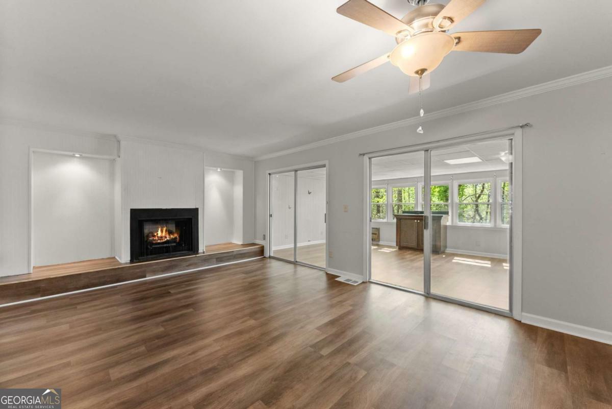 Property Photo: 6500 Gaines Ferry Road GA 30542