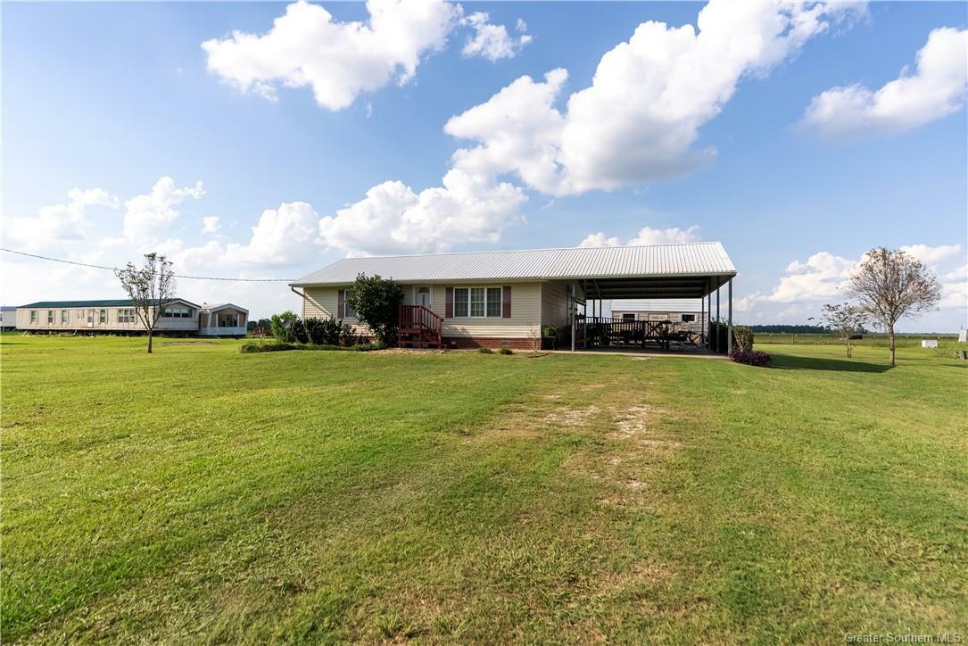 Property Photo: 20266 Parish Line Road LA 70648