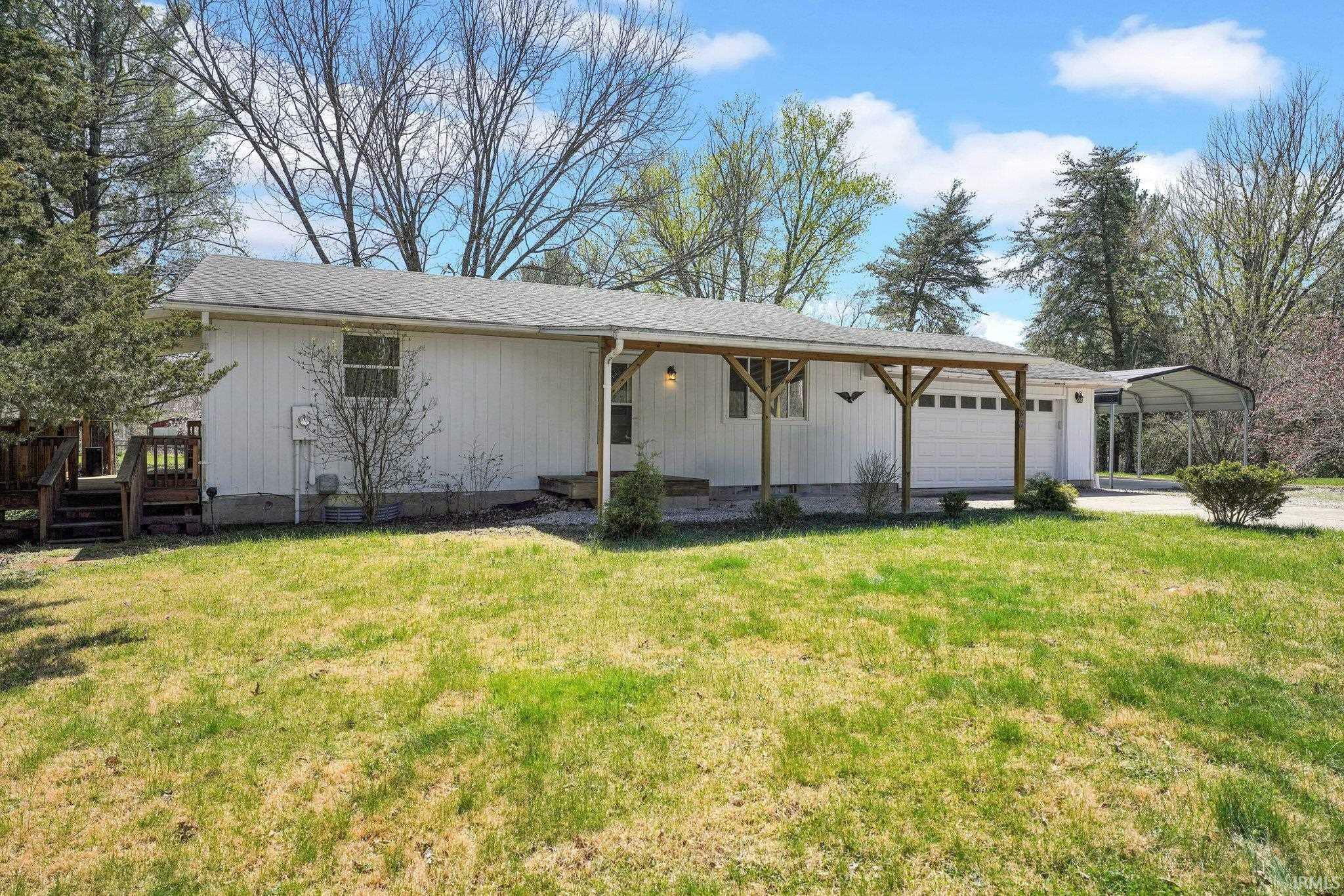 7898 E Browning Court  Unionville IN 47468-9738 photo