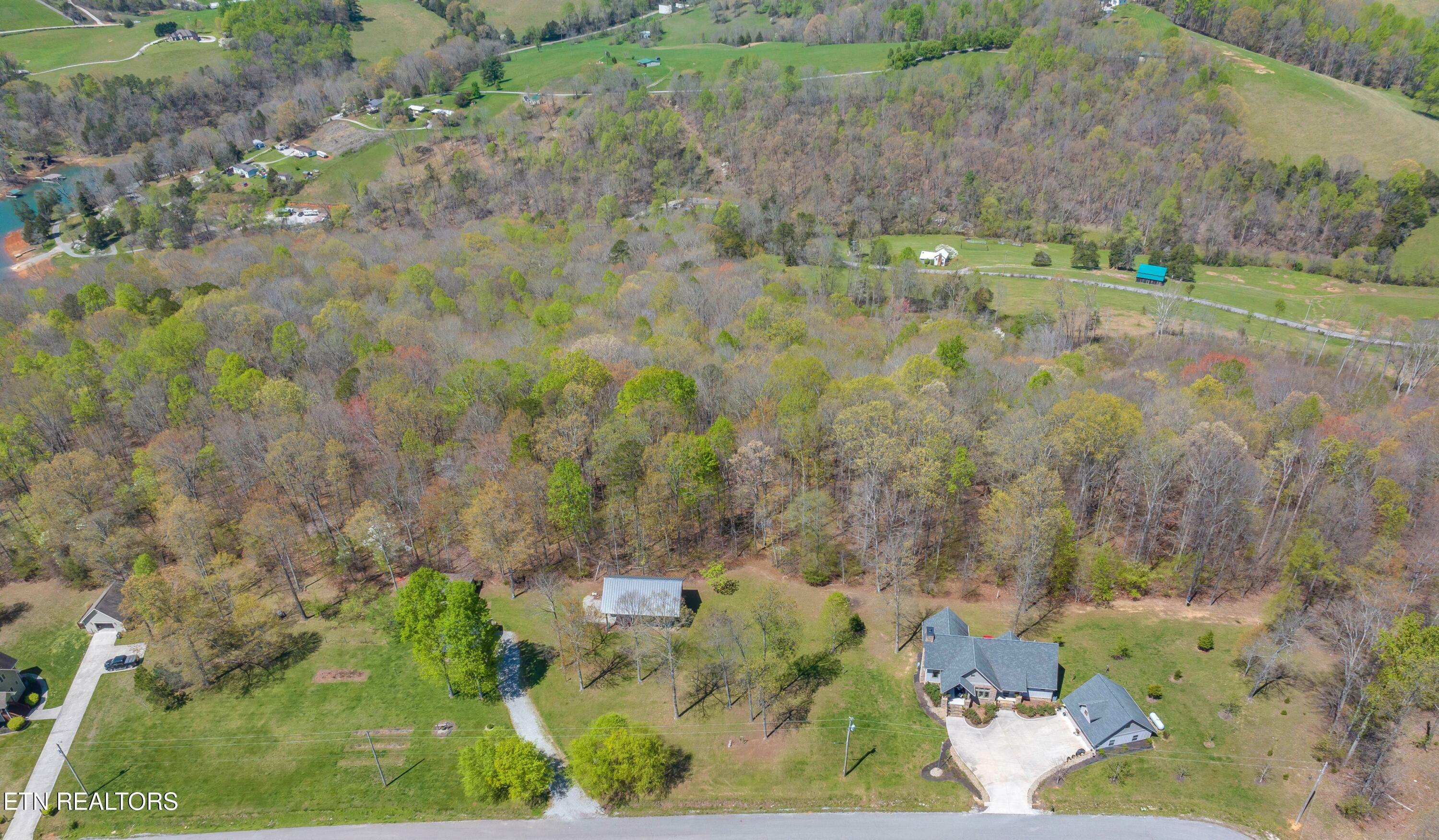 Property Photo: 195 Kennedys Loop TN 37766