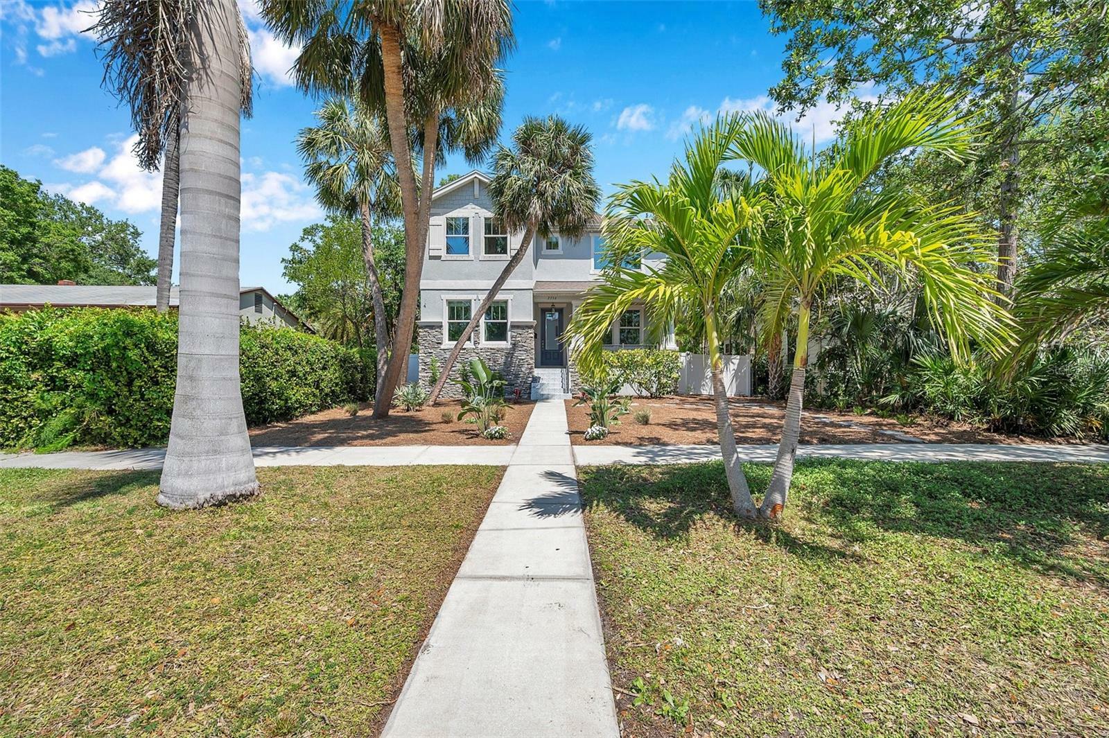 Property Photo: 2756 Bayside Drive S FL 33705