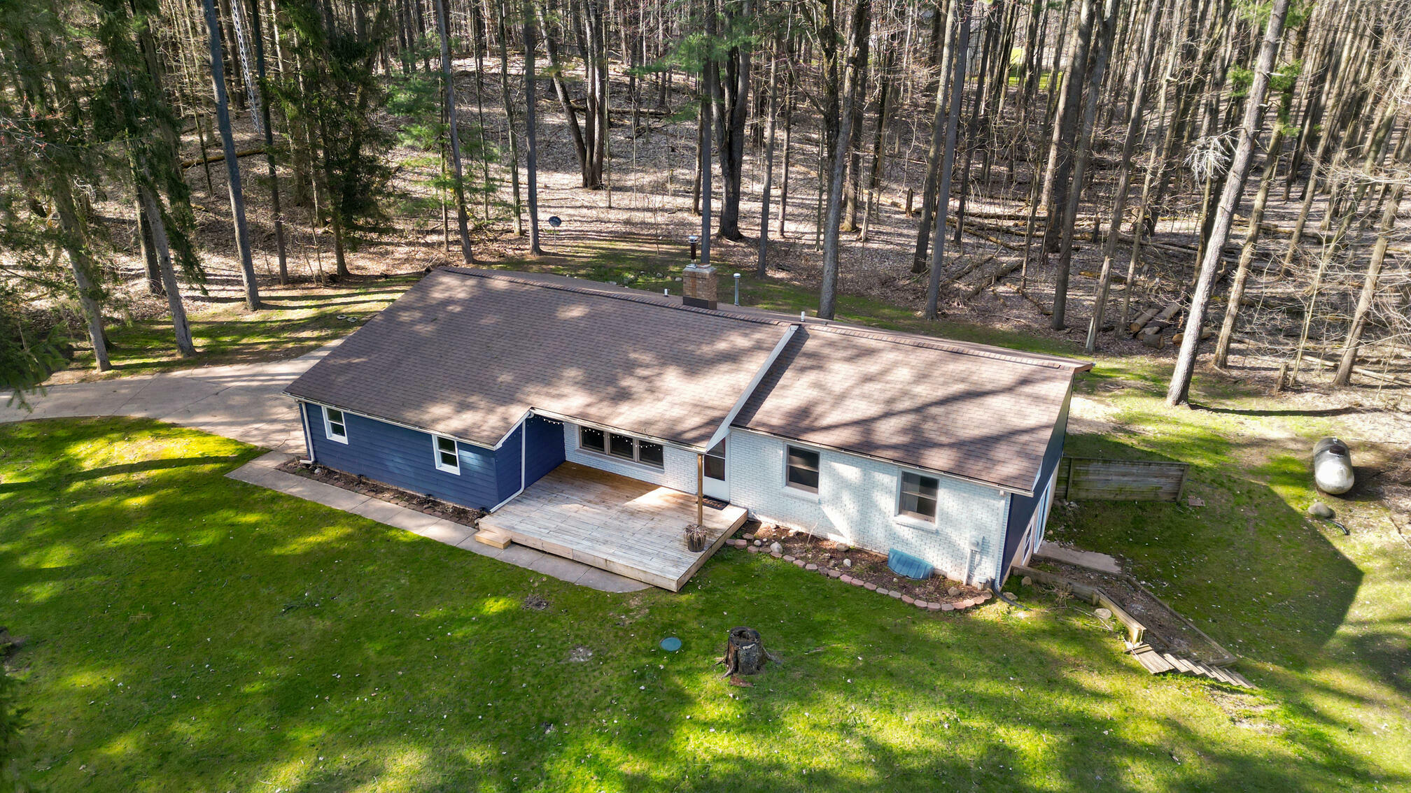 Property Photo: 10737 Paw Paw Lake Drive MI 49087