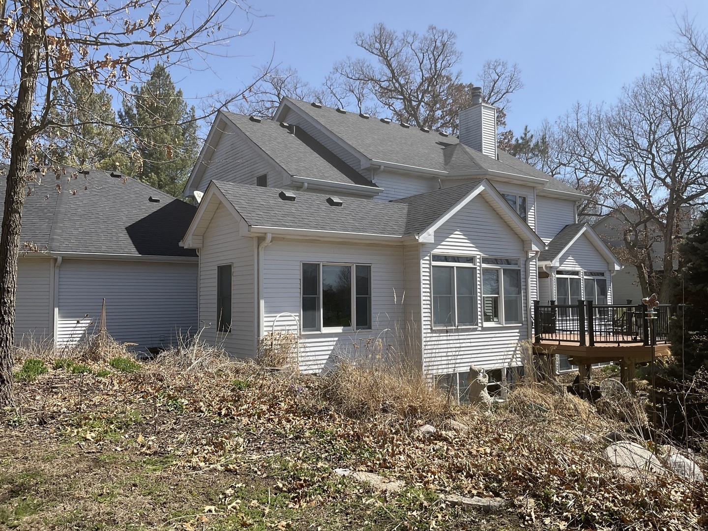 Property Photo: 1251 Old Oak Court IL 60140