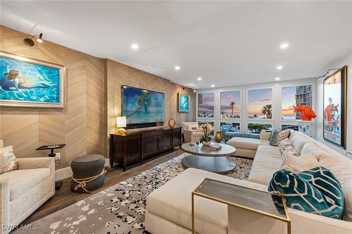 4031 Gulf Shore Boulevard N 4B  Naples FL 34103 photo