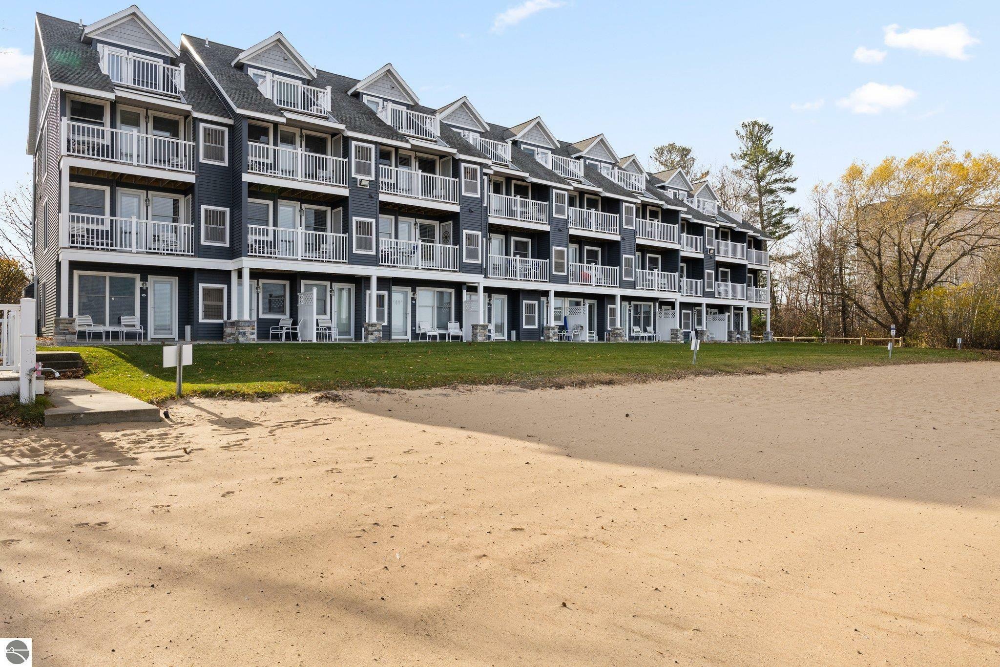 2305 N US31  Traverse City MI 49686 photo