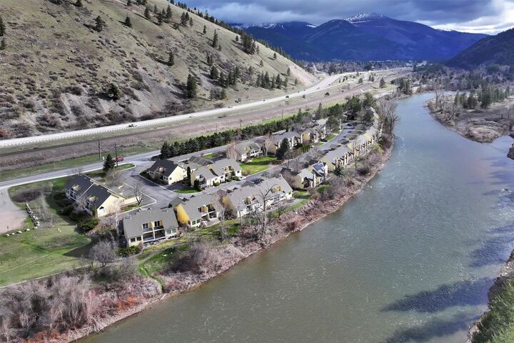 Property Photo: 1895 E Broadway Street MT 59802