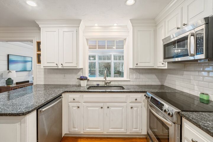 Property Photo:  7 Day St  MA 02056 