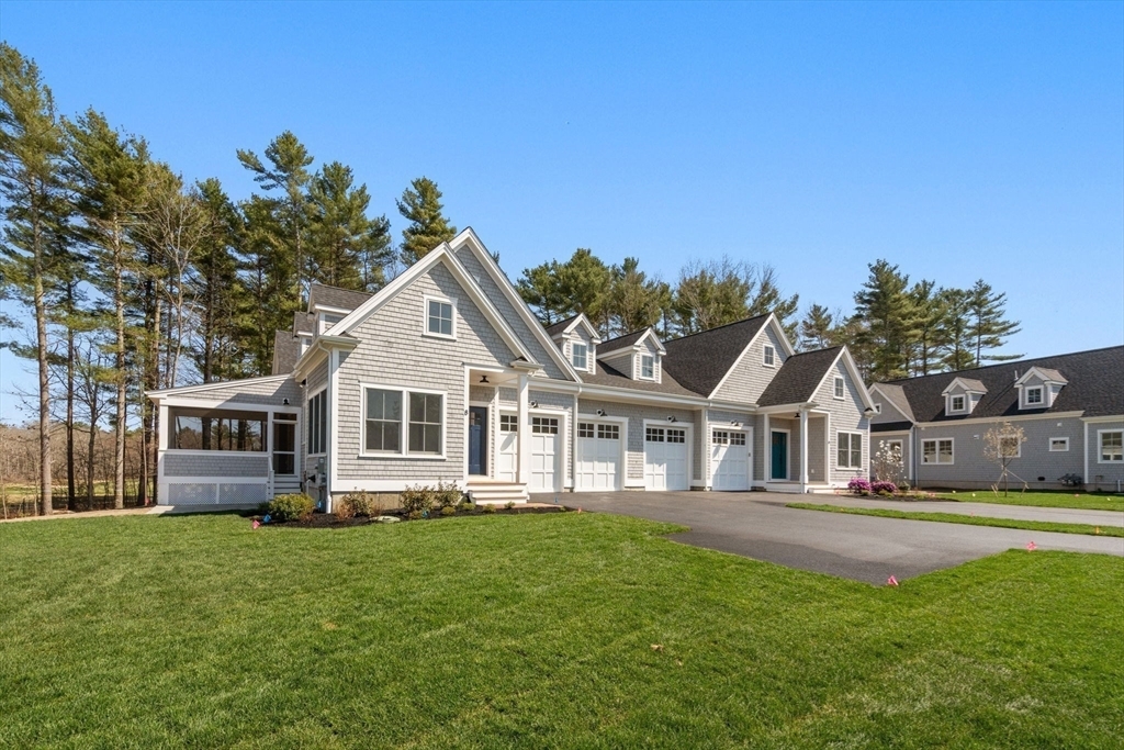 Property Photo: 6 Cottage Way MA 02739