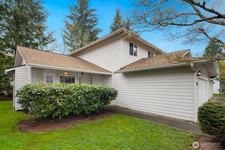 Property Photo: 17146 Cottonwood Lane SE WA 98272