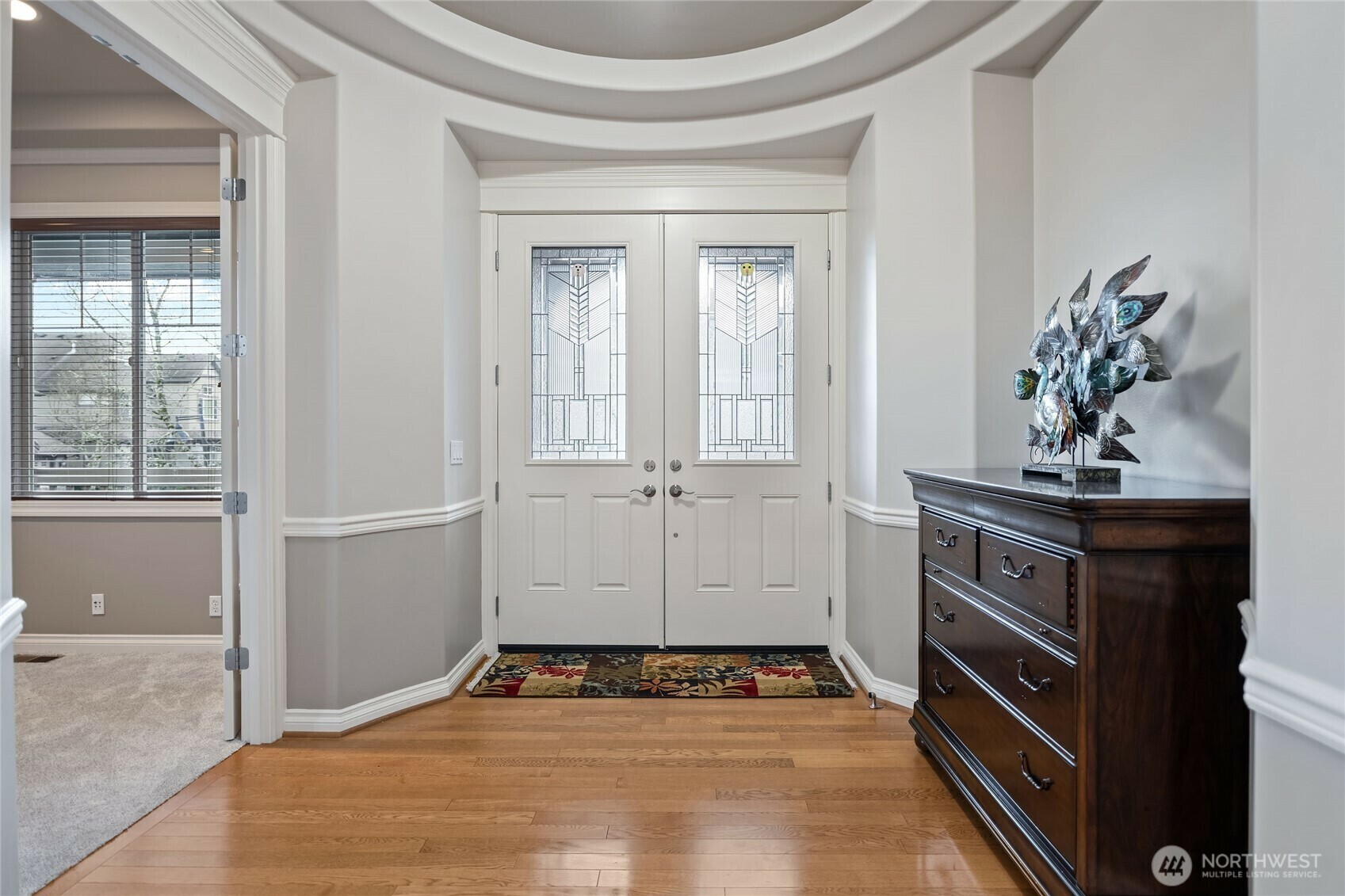 Property Photo: 883 Summerhill Ridge Drive NW WA 98027