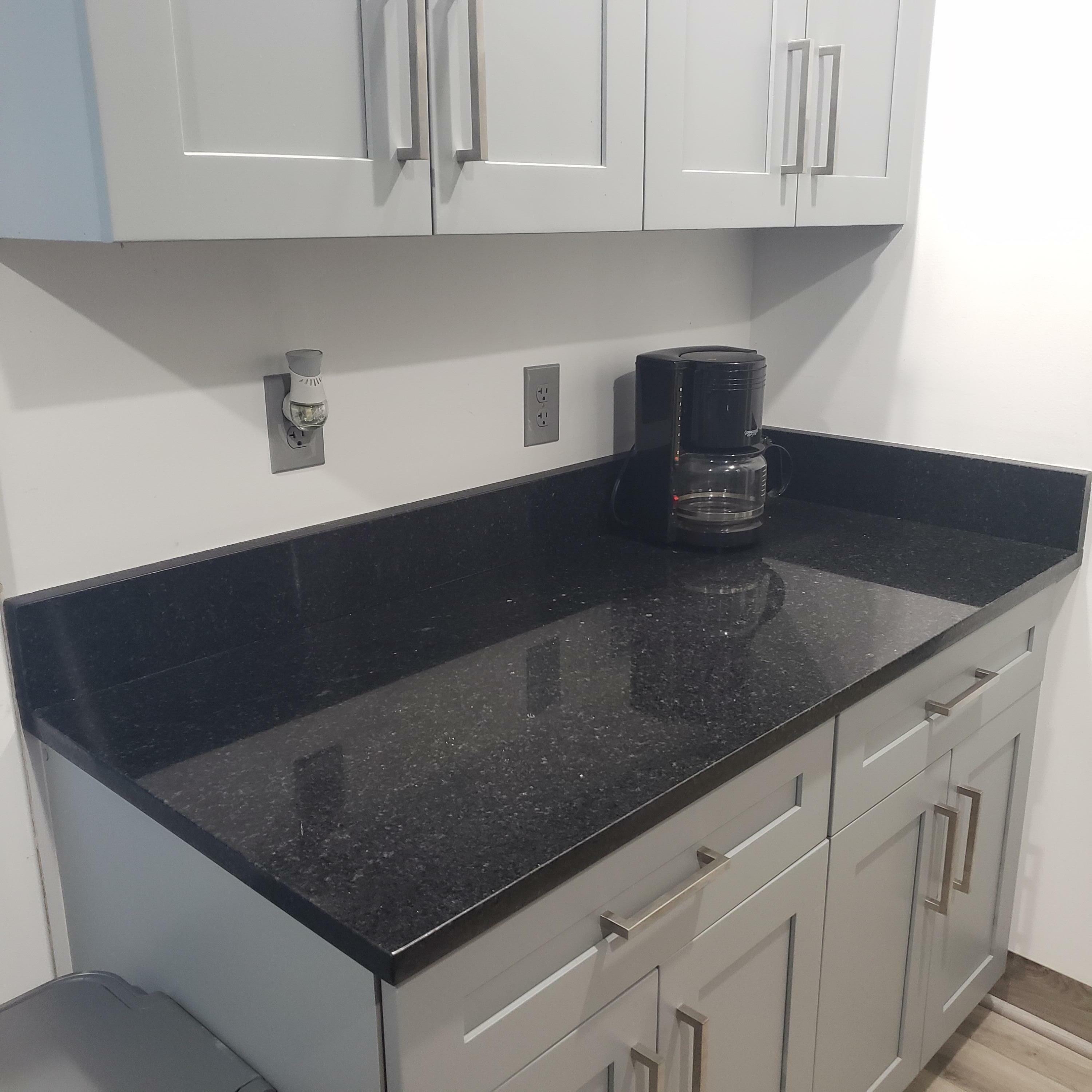 Property Photo: 806 SE 7th Street 207 FL 33441