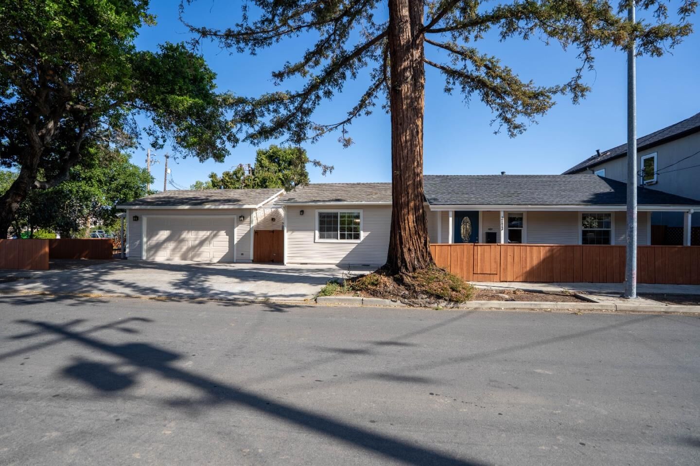 Property Photo:  2173 Elliott Street  CA 95128 