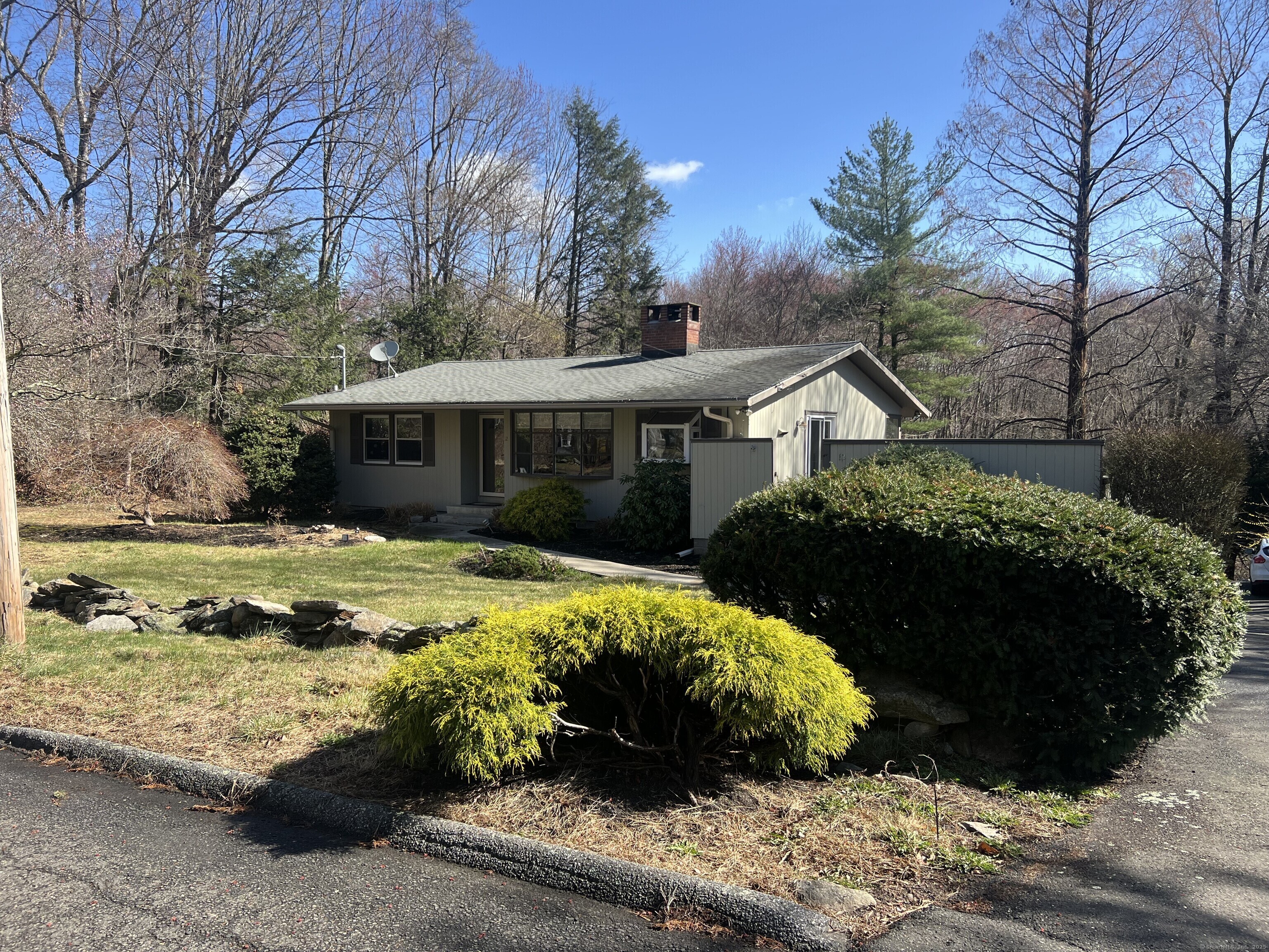 Property Photo:  12 Fox Road  CT 06611 