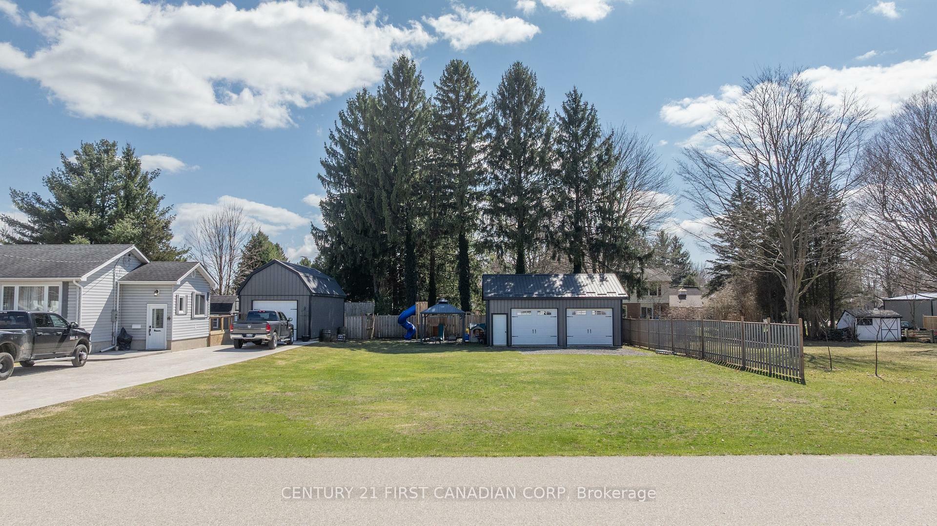 Property Photo: 55861 Third Street ON N0J 1Y0