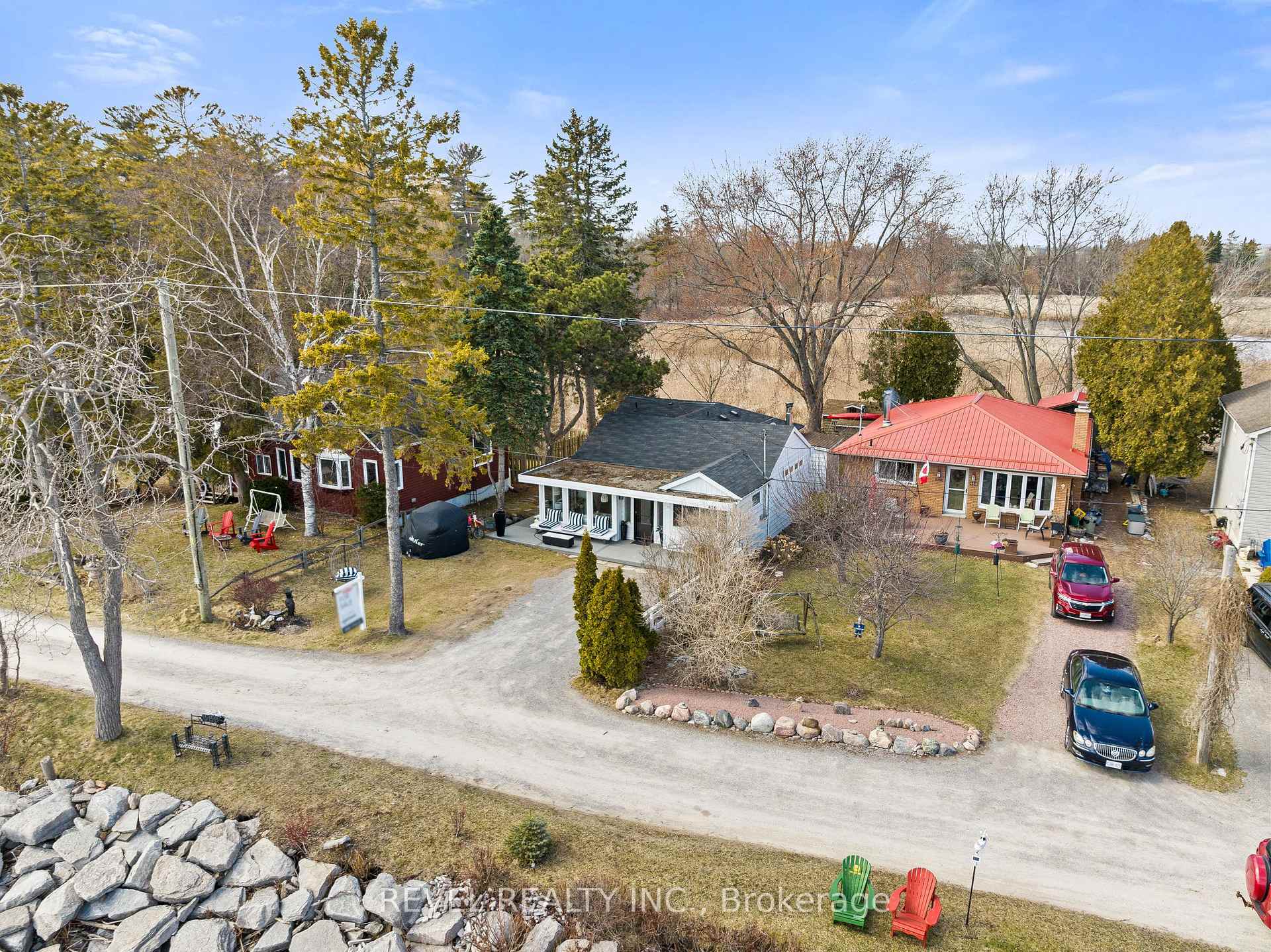 Property Photo: 456 Crystal Beach Boulevard ON L1N 9Z7