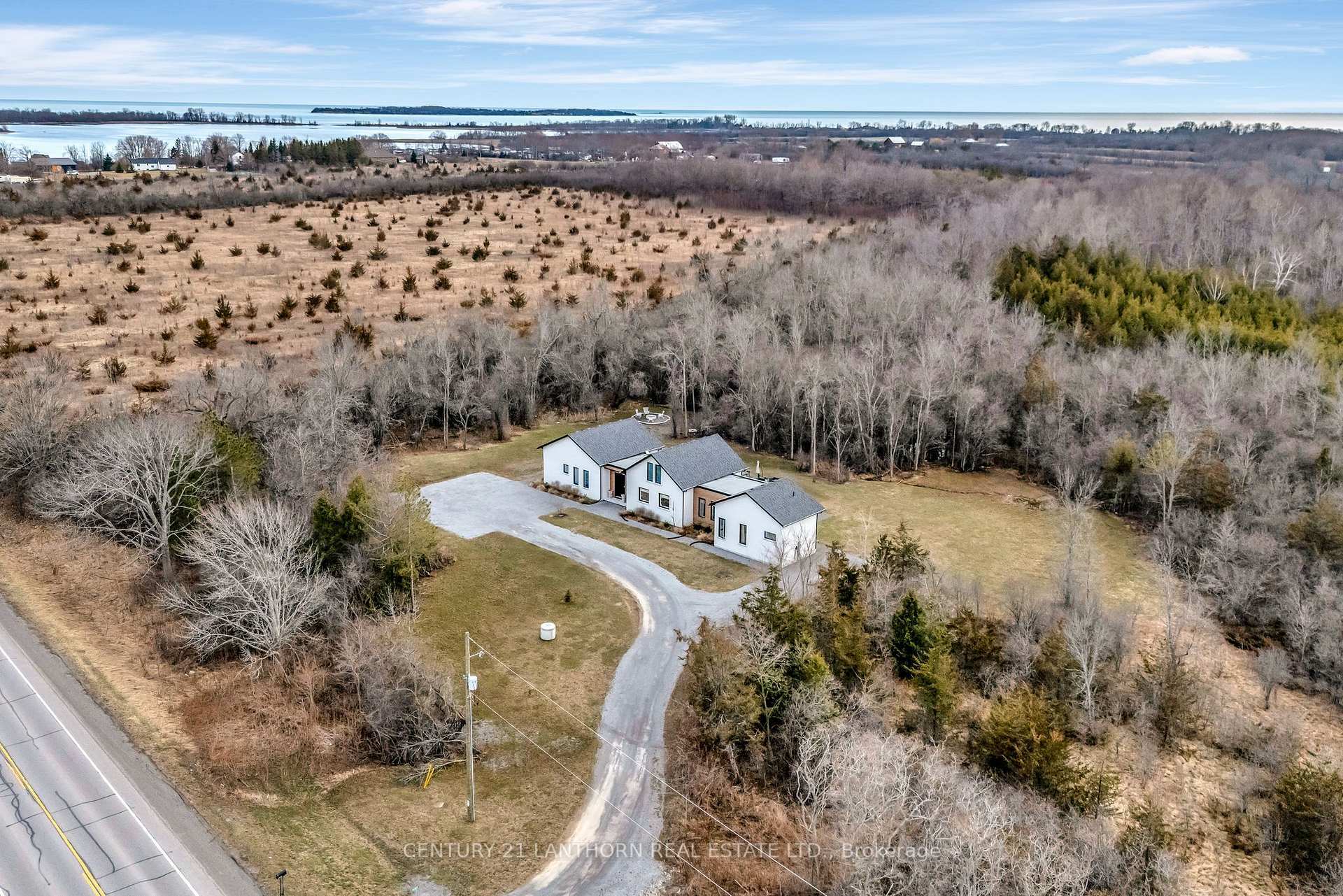 19485 Loyalist Parkway  Prince Edward County ON K0K 1T0 photo