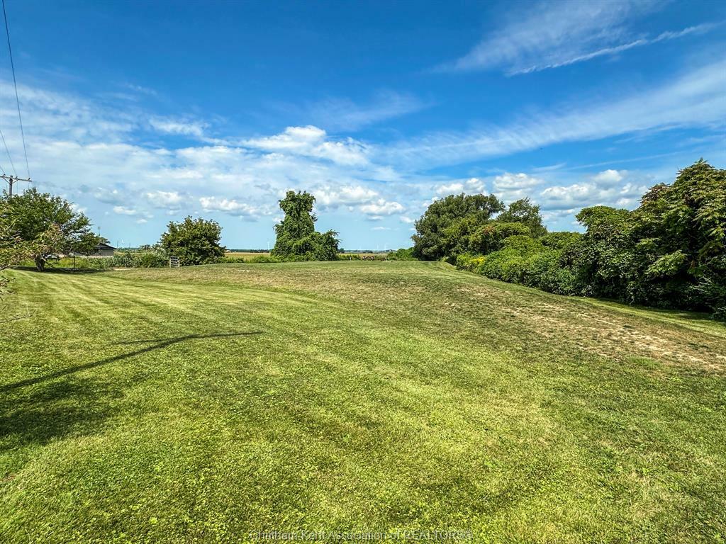 Photo de la propriété: 17701 Erieau Road ON N0P 1A0