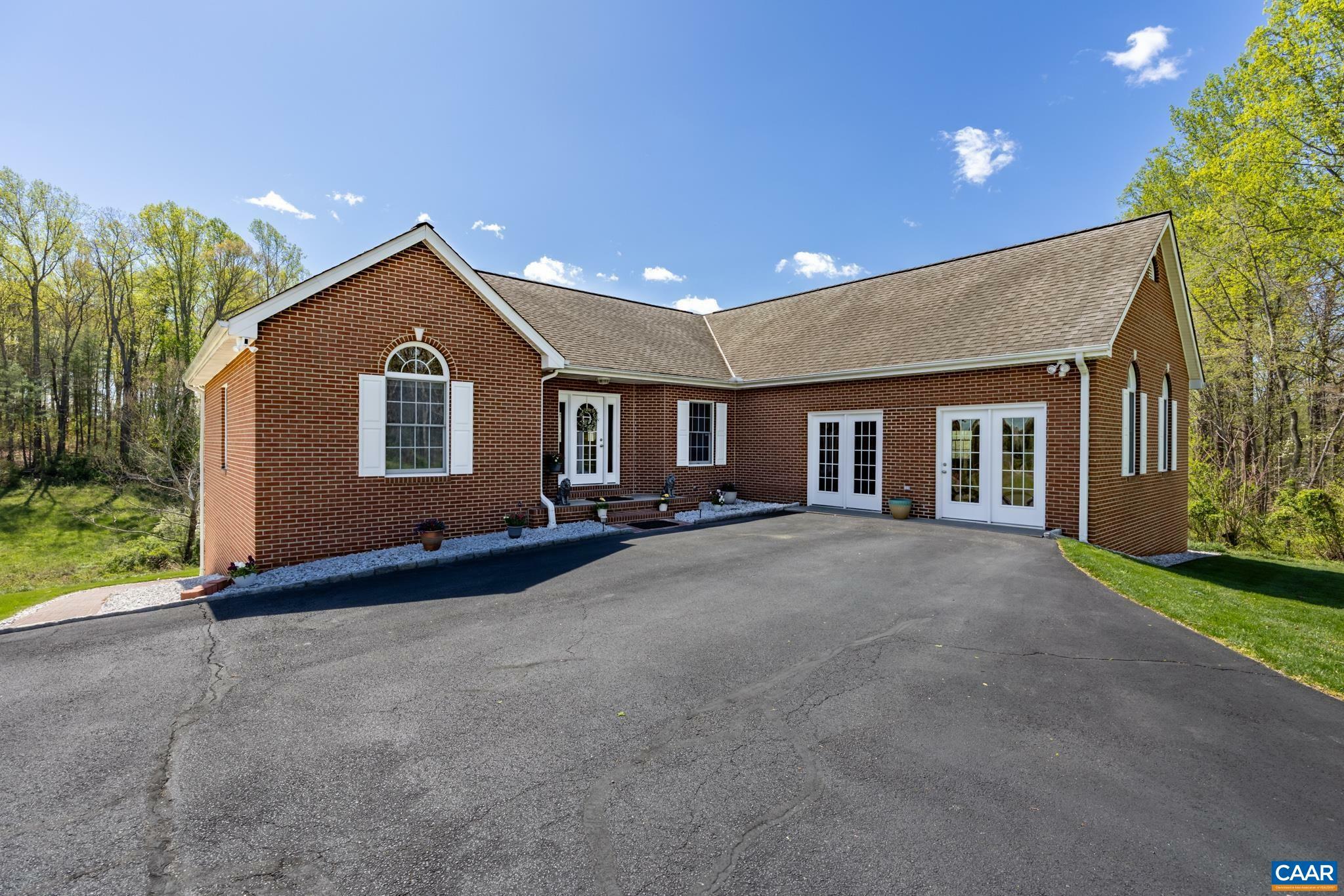 Property Photo: 105 Squirrel Path VA 22973