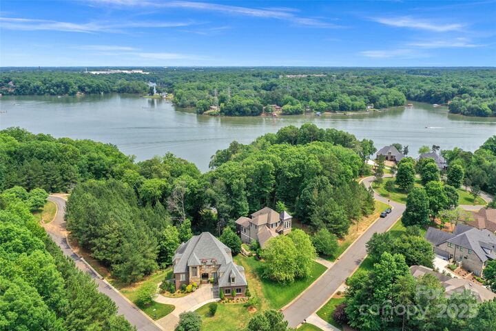 Property Photo:  3125 Lake Pointe Drive 77  NC 28012