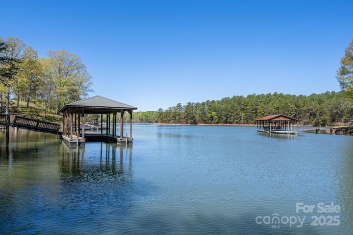 Property Photo:  179 Abington Lane  NC 28166